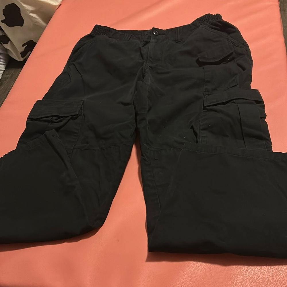 Proper “5.11” cargo pants